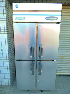20170622厨房・4面冷凍冷蔵庫.jpg
